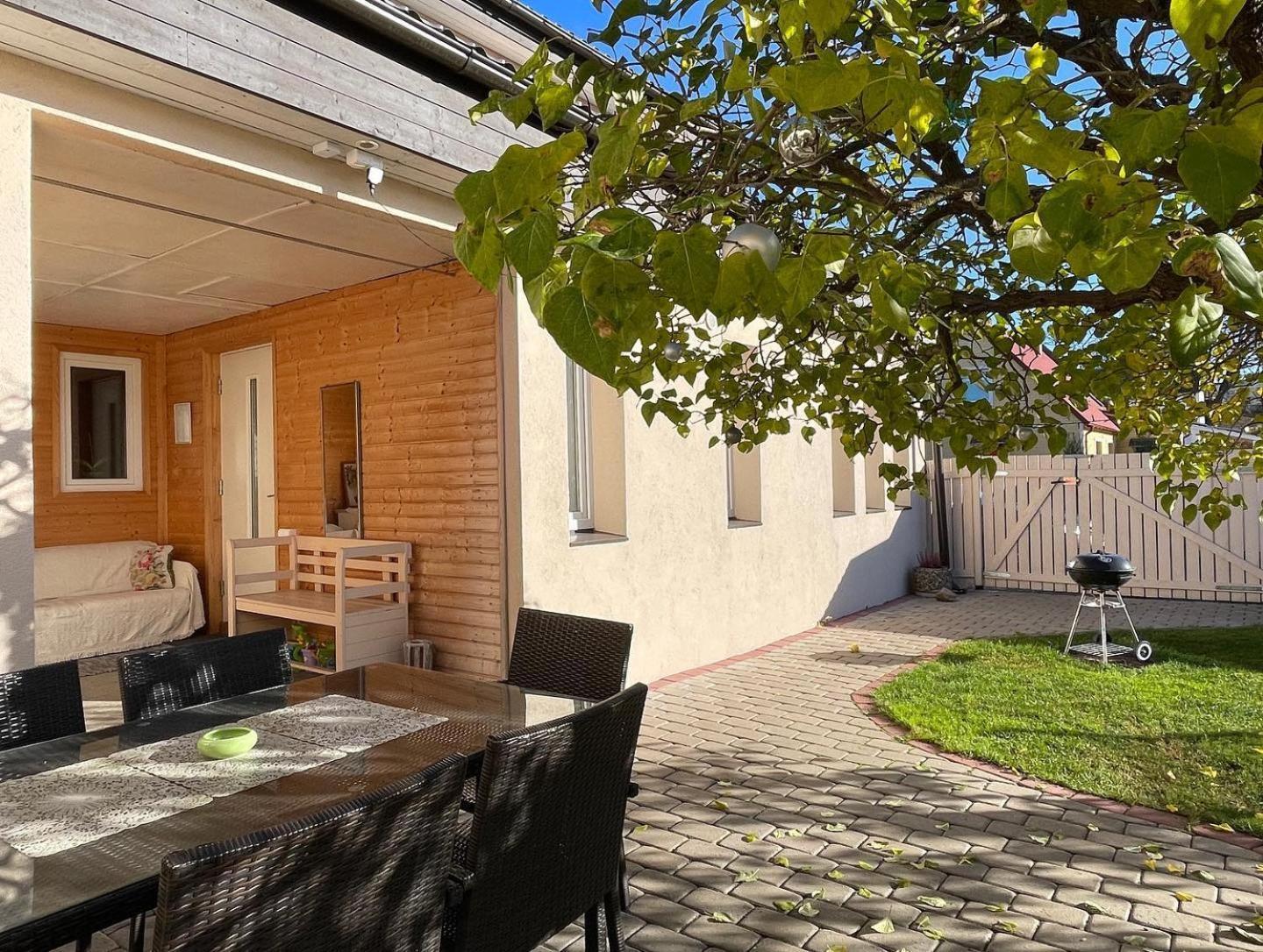 Liisupesa Apartment With Sauna And Garden 派尔努 外观 照片